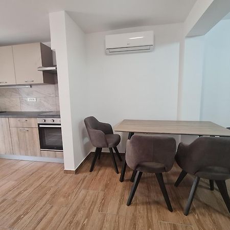 Apartmani Jadro Vir Kültér fotó